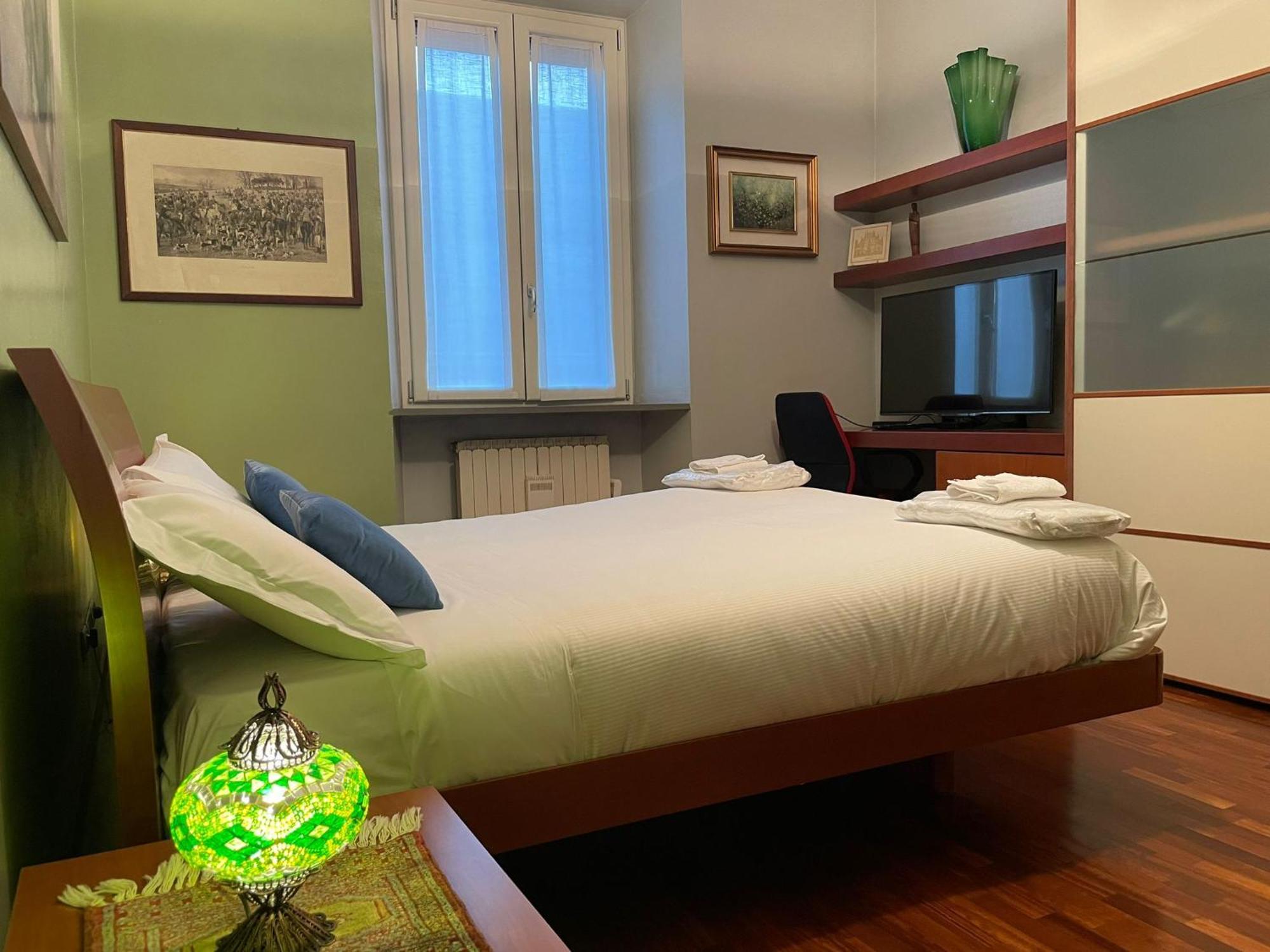 Cozy Flat Mins Walk To Navigli And Metro Porta Genova Apartment Milan Exterior photo